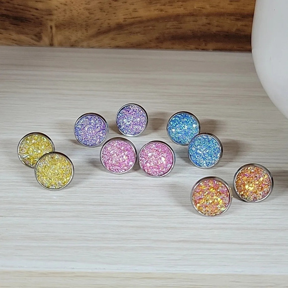 Pastel Druzy Stud Earrings, choice of color - Picture 3 of 9